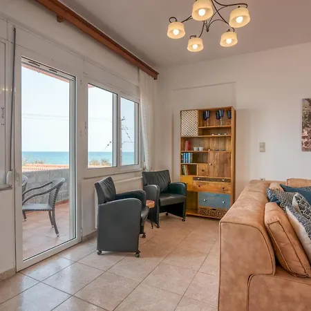 아파트 Agiazi Beachfront *